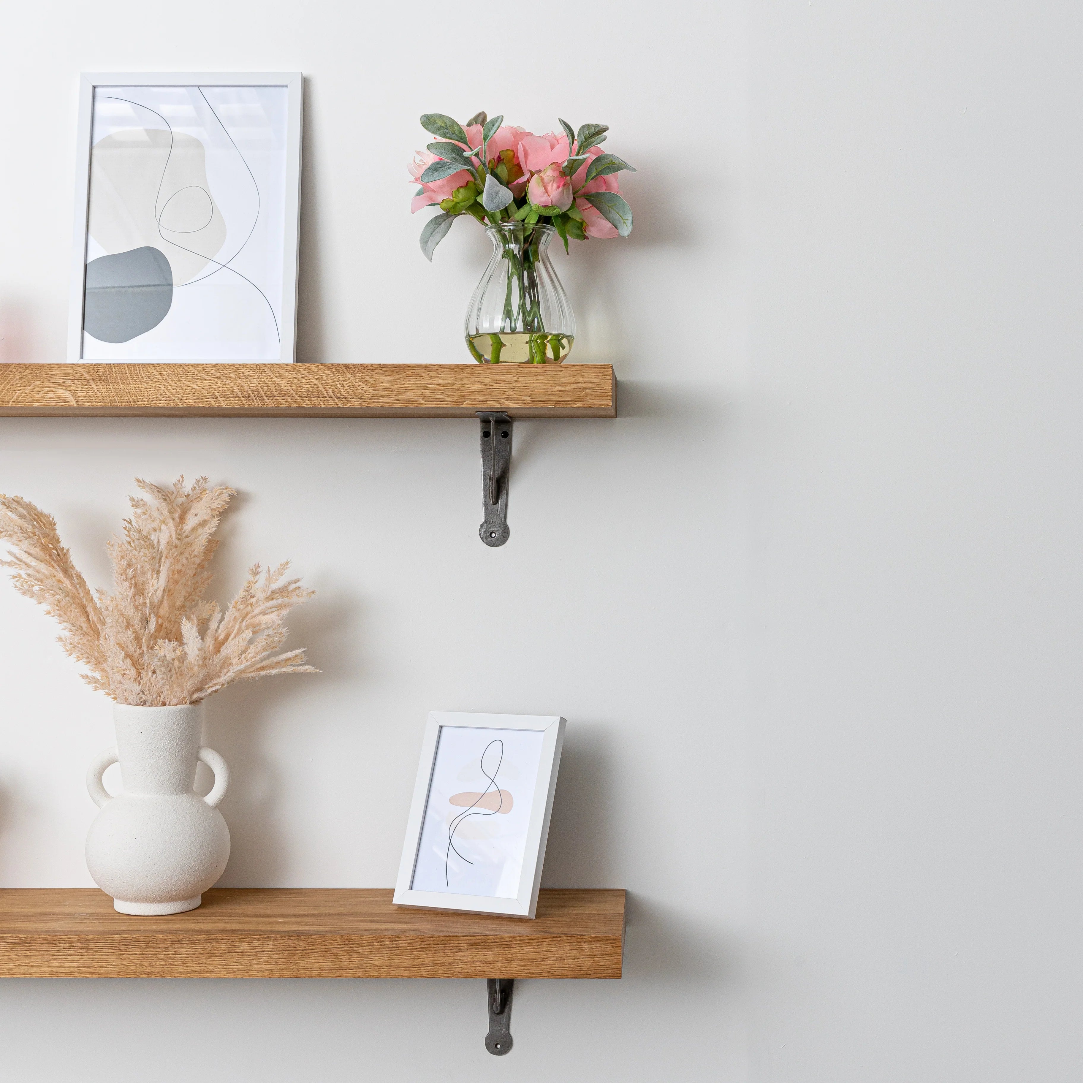 40mm Prime Oak Plank Shelves with Powder Coated Steel Brackets