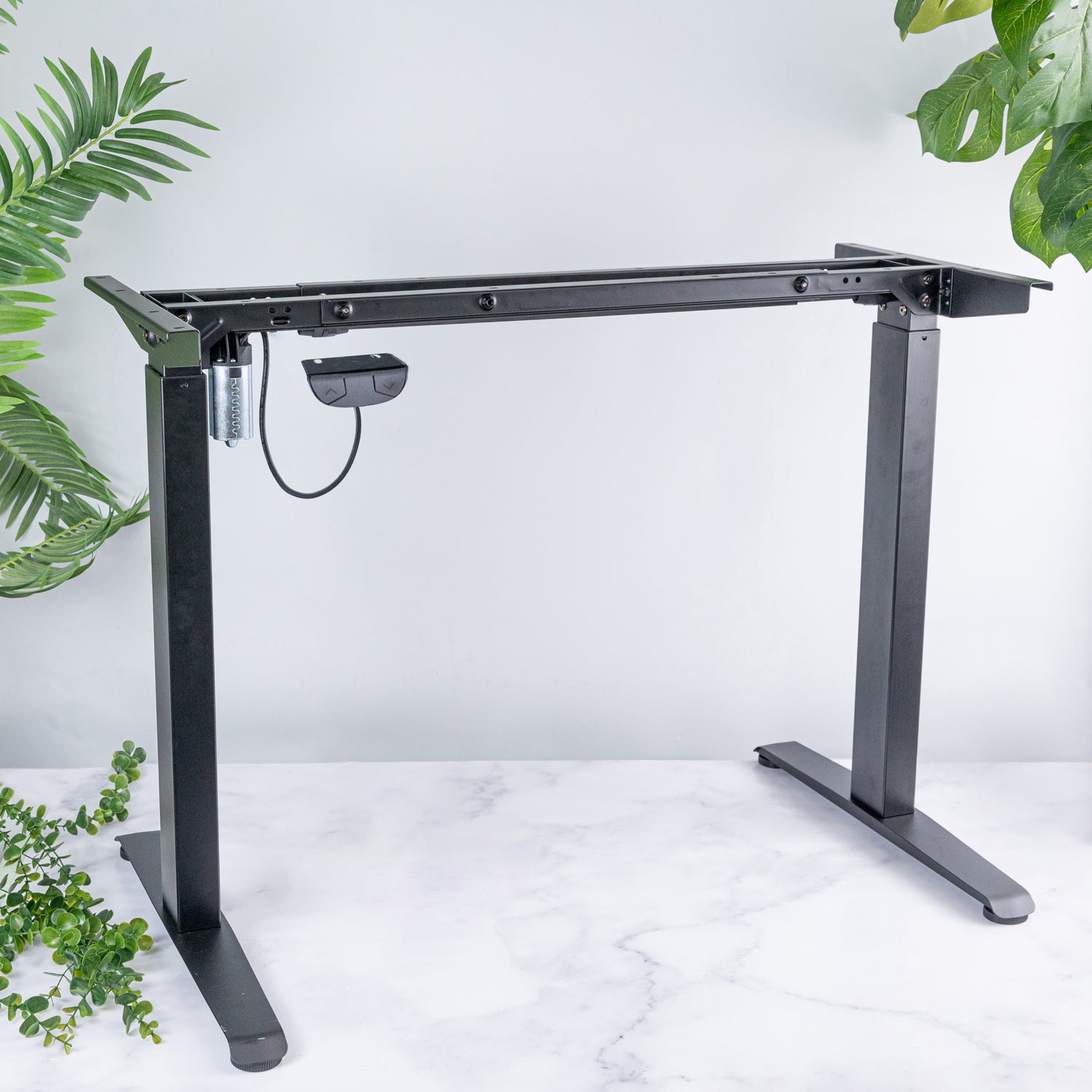 Black Metal Frame Sit Stand Desk with Oak Wooden Desktop