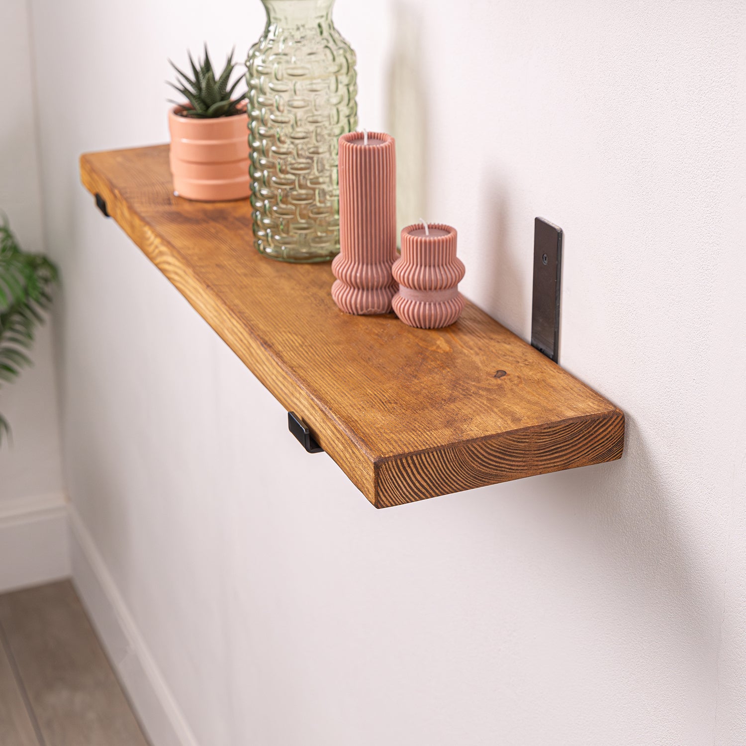 Pine Rustic Shelf - Dark Oak with Black Up-Style Scaffolding Brackets