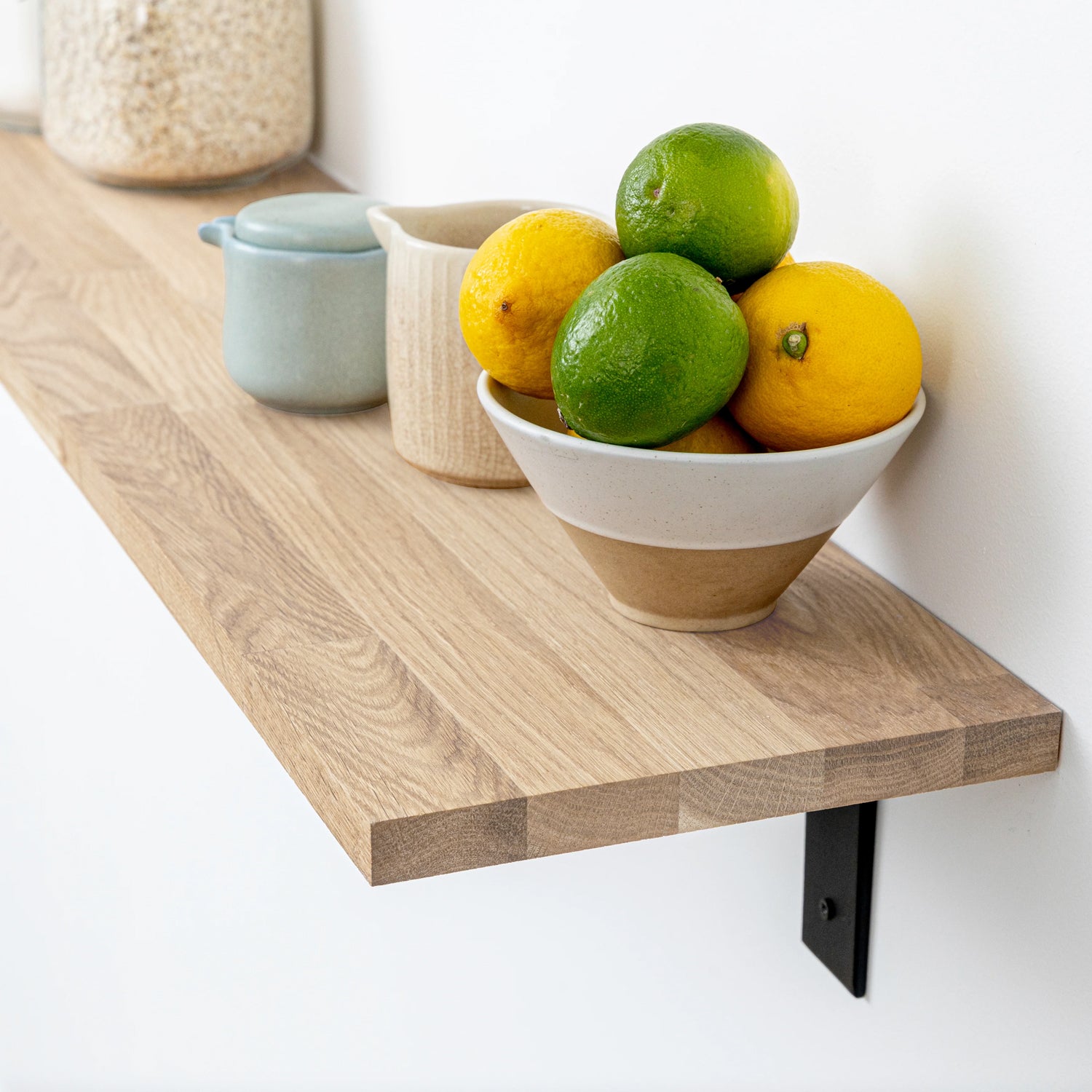 Solid Oak Wall Shelf (Sanded) - 18mm thick with Black Flat-Style Scaffolding Brackets