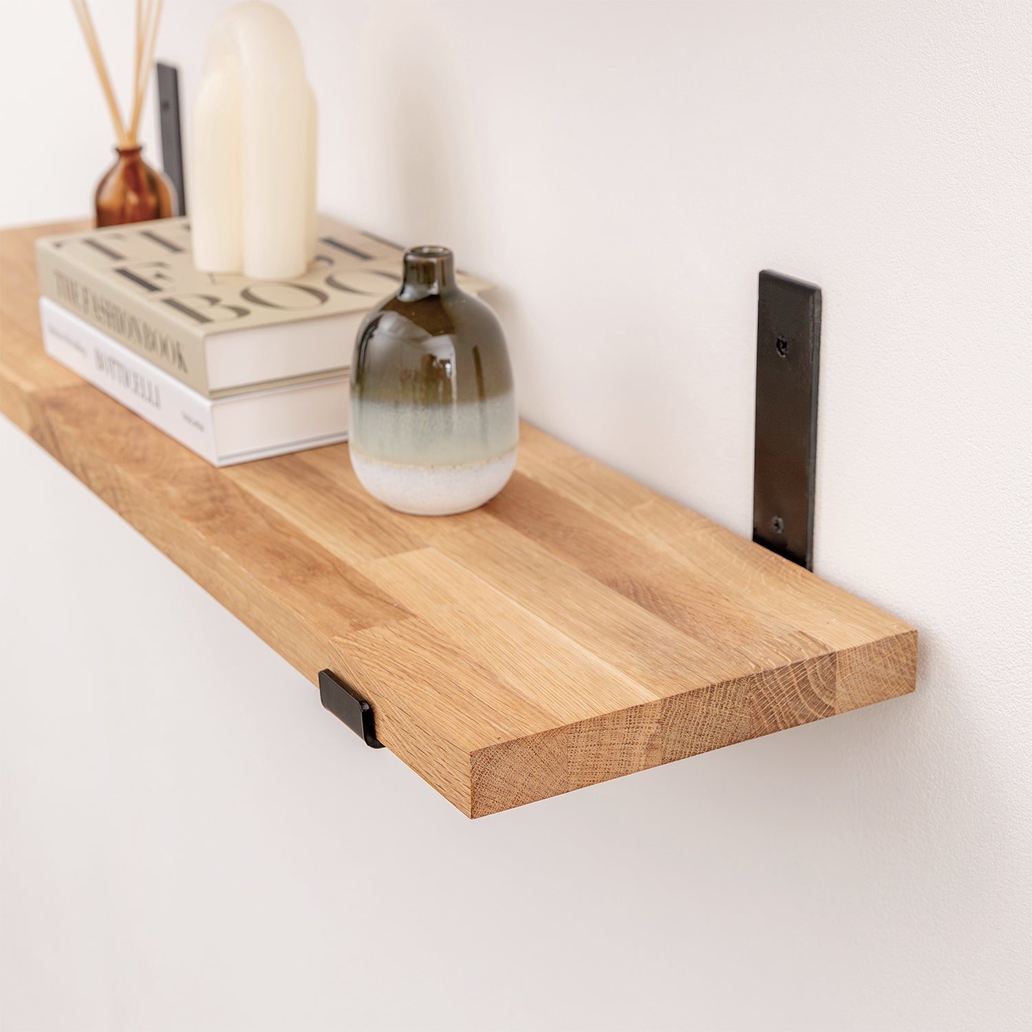 Solid Oak Wall Shelf - 27mm thick with Black Up-Style Scaffolding Brackets